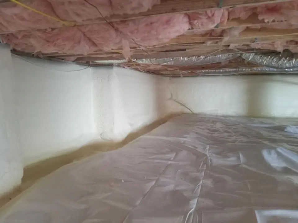 Crawl space encapsulation with closed-cell spray foam for Attic Insulation in Town and Country